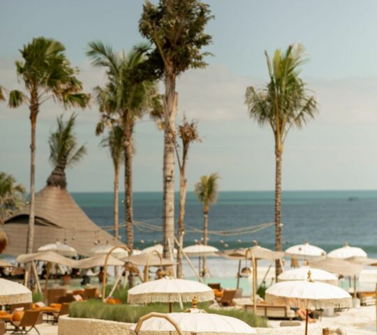 Mari Beach Club