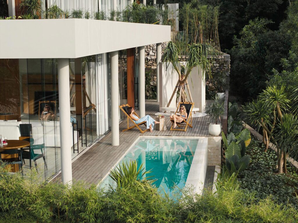 uluwatu restaurant, uluwatu villa