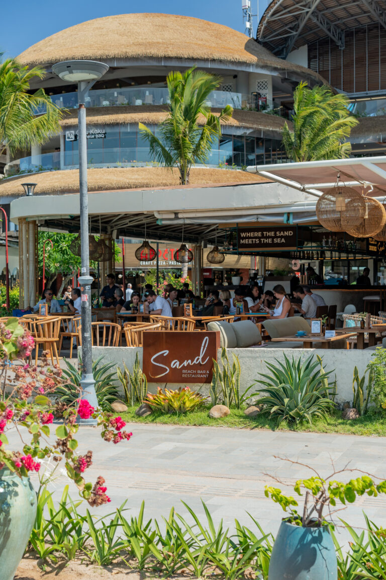 Beach front restaurant, sanur beachfront, beachfront dining